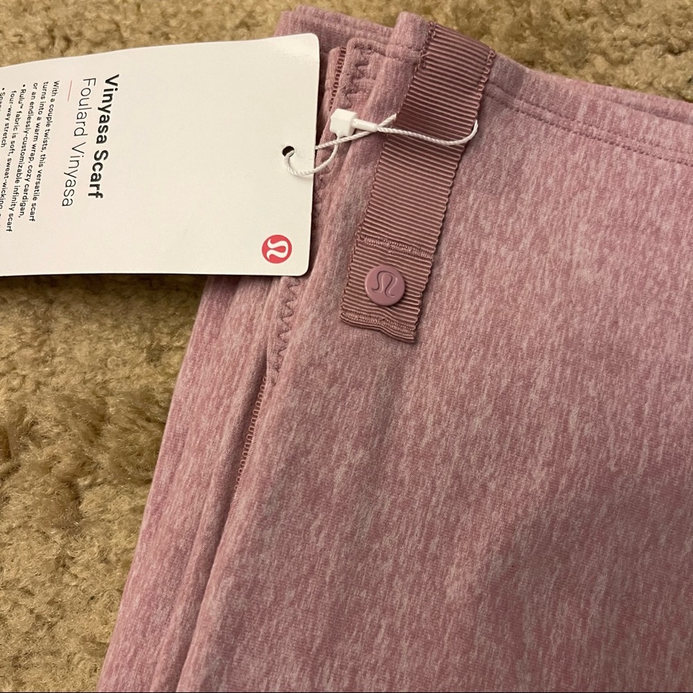 BNWT Lululemon Vinyasa Scarf *Rulu - Picture 2 of 8